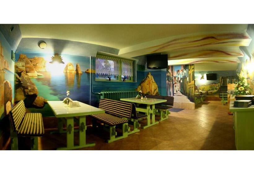 בית מלון כפרי Dwór Jur Gast