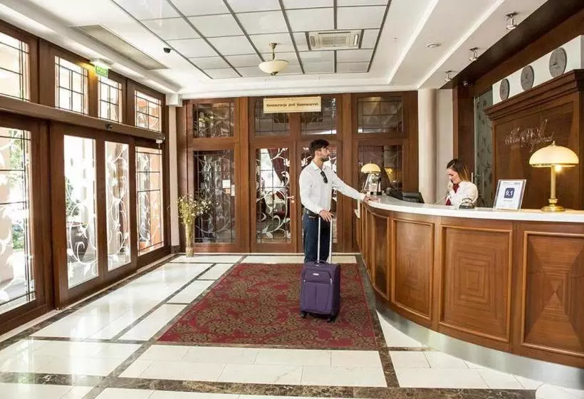 בית מלון כפרי Villagarden Dyplomat