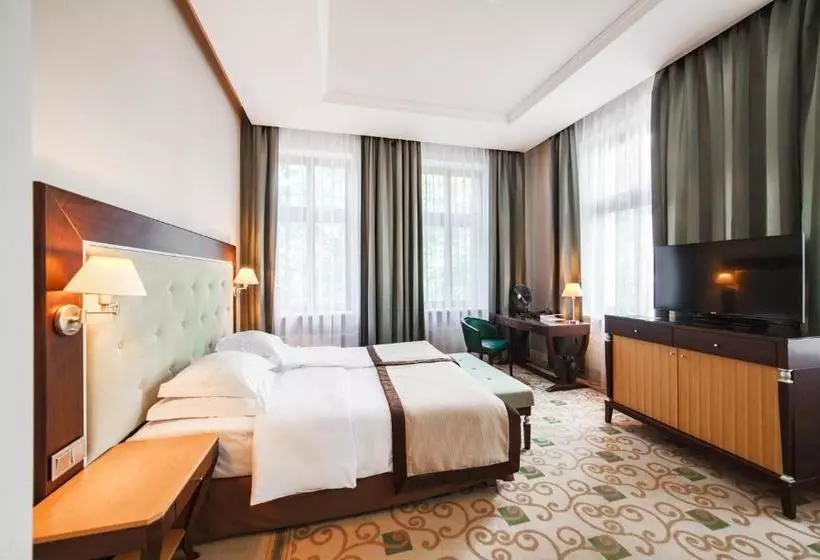 בית מלון כפרי Villagarden Dyplomat