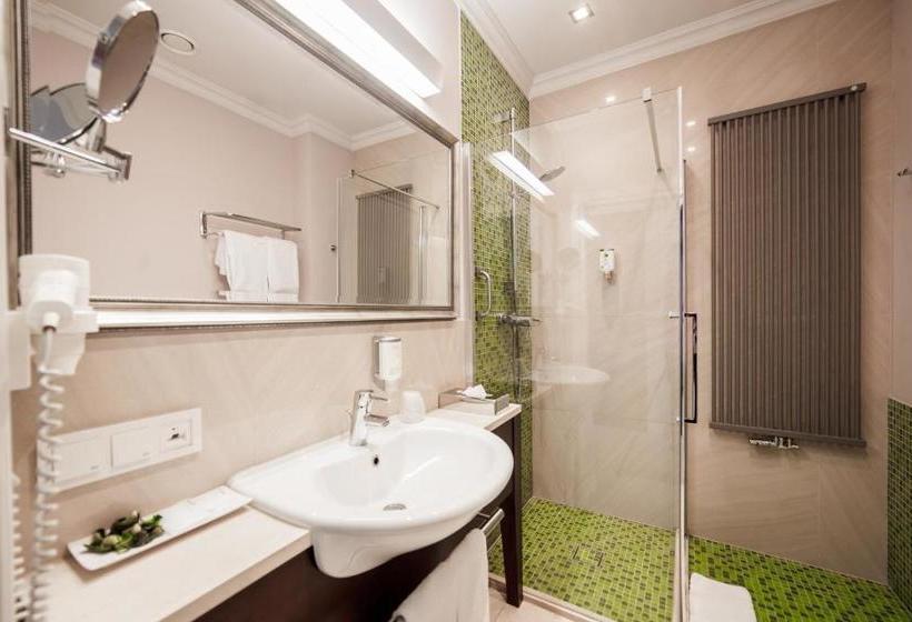 فندق Villagarden Dyplomat