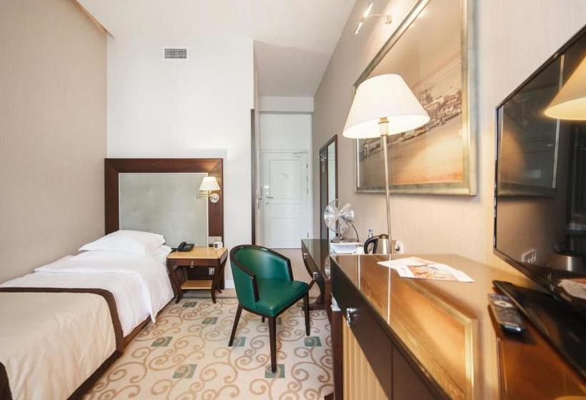 فندق Villagarden Dyplomat