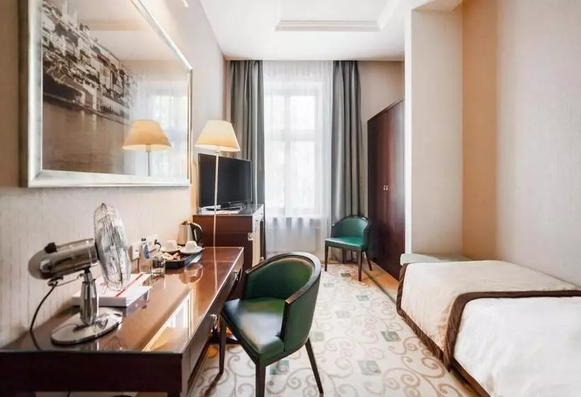 בית מלון כפרי Villagarden Dyplomat