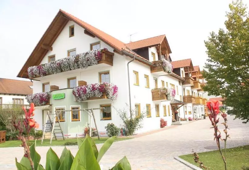 Отель Garni Hopfengold