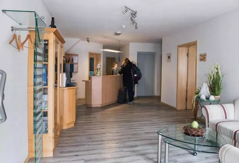 Отель Garni Hopfengold