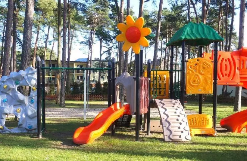 בית מלון כפרי Jantar Medical Spa