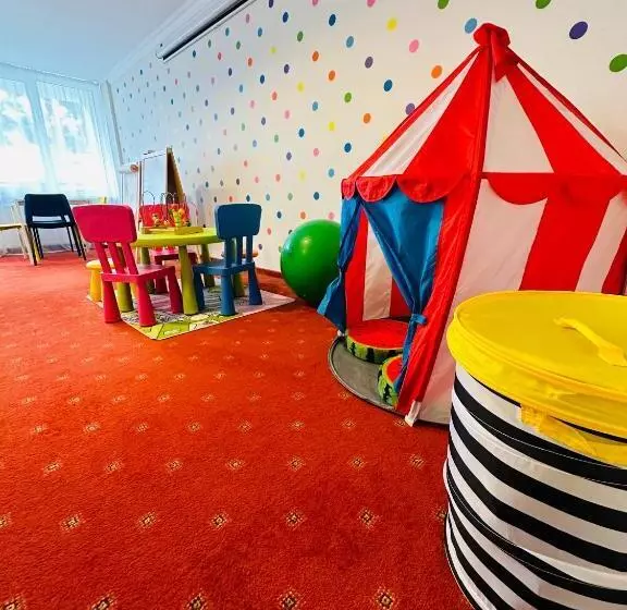 בית מלון כפרי Jantar Medical Spa