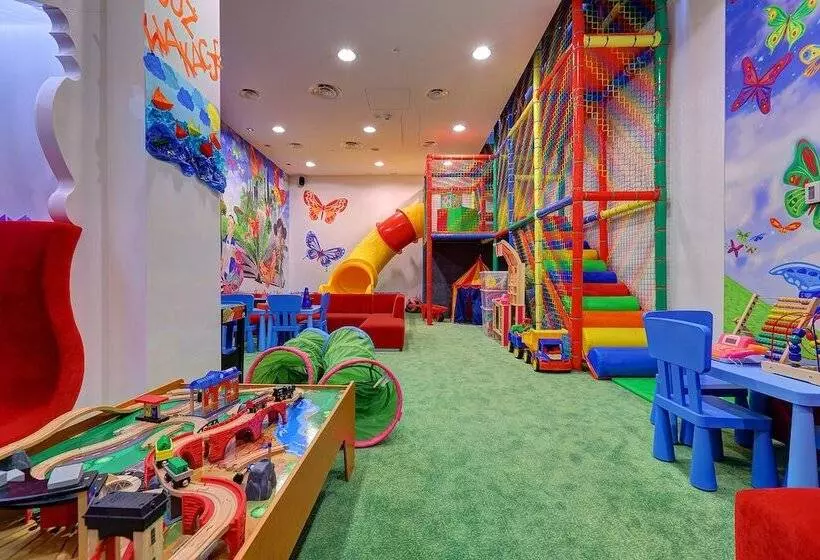 בית מלון כפרי Narvil Conference & Spa