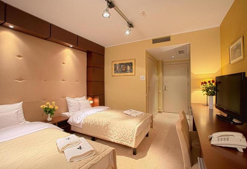 ホテル Pensjonat Kazimierski