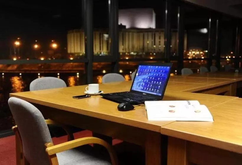 فندق Przystan Bydgoszcz