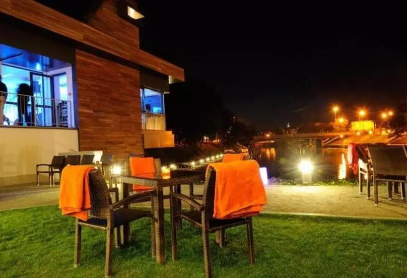 فندق Przystan Bydgoszcz