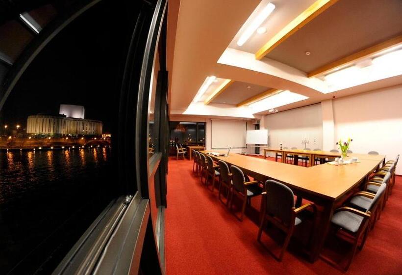 فندق Przystan Bydgoszcz