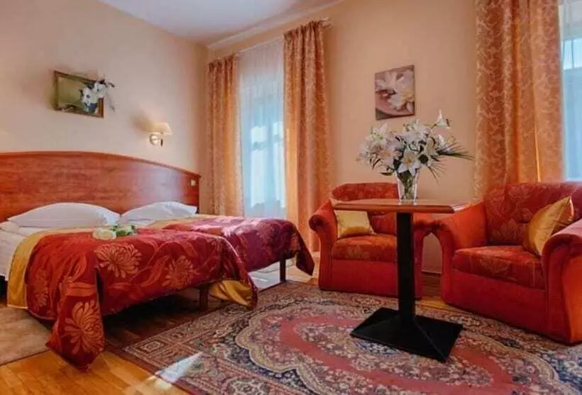 호텔 Restauracja Caspar