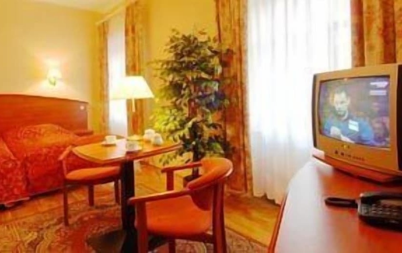 ホテル Restauracja Caspar