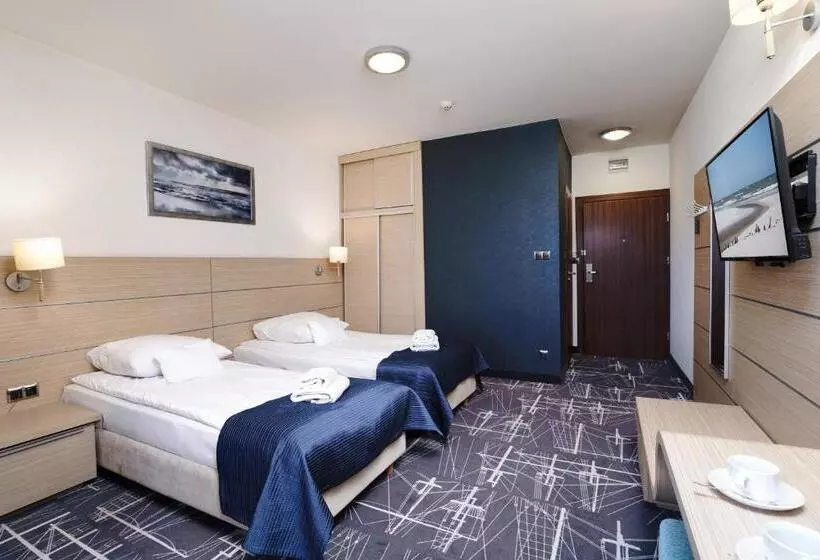 فندق Restauracja Faleza