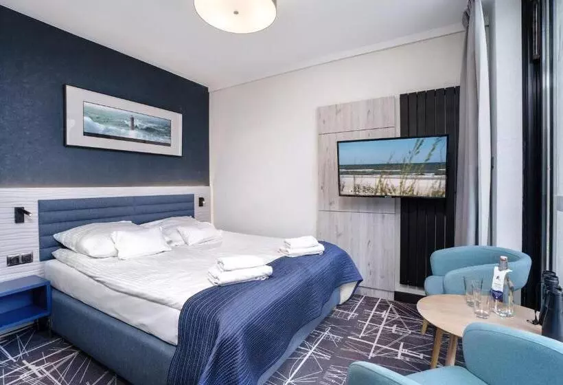 فندق Restauracja Faleza