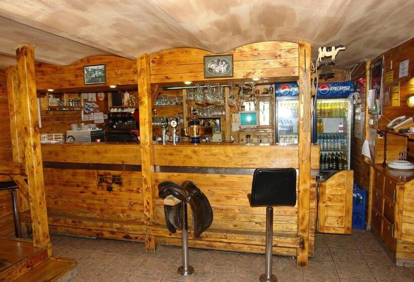 Hotel Tinódi Fogadó