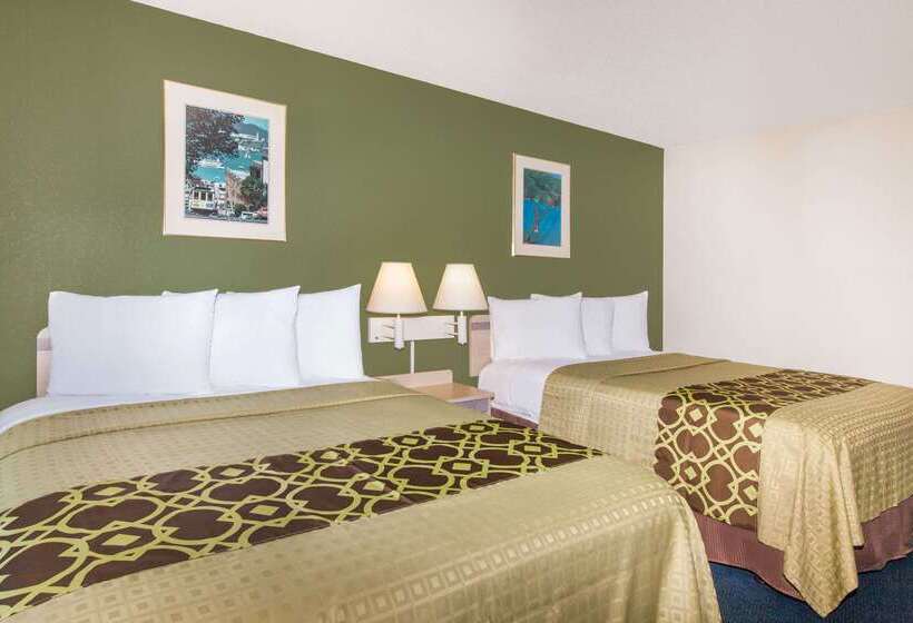 酒店 Travelodge By Wyndham Los Banos Ca