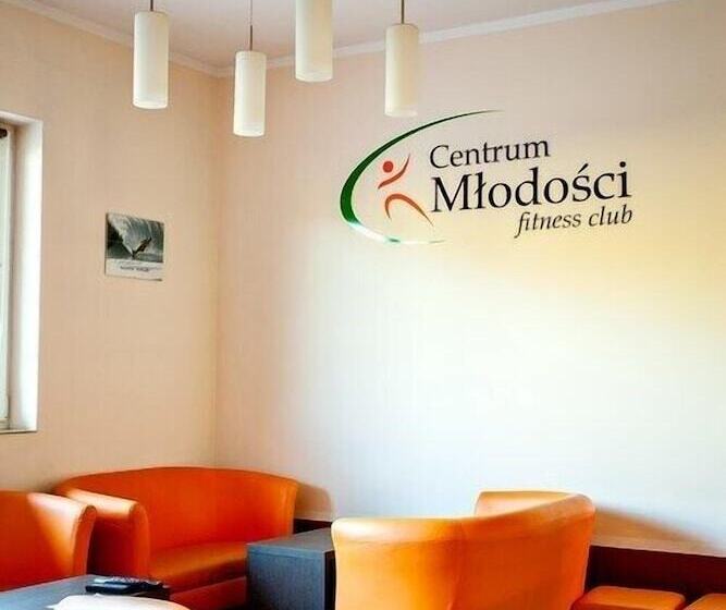 فندق Villa Centrum Młodości