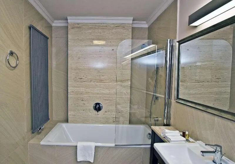 Hotelli Villagarden Dyplomat