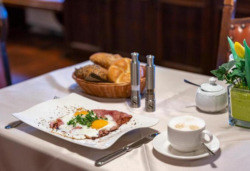 Schüdlbauer´s Hotel Restaurant Bar