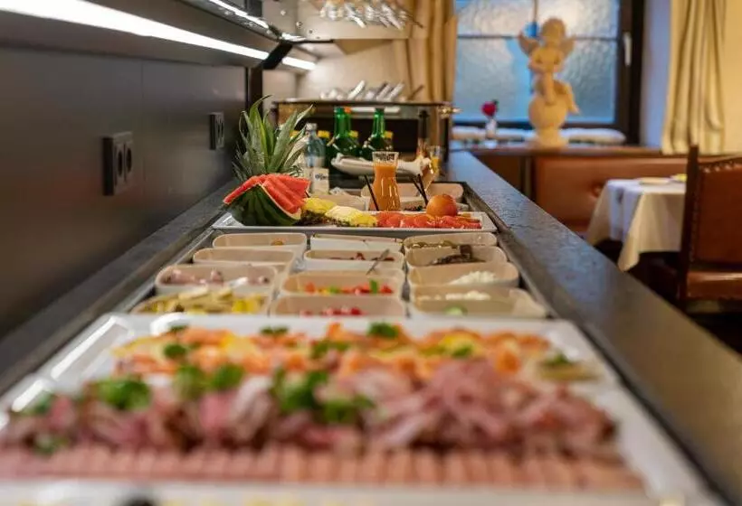 Schüdlbauer´s Hotel Restaurant Bar