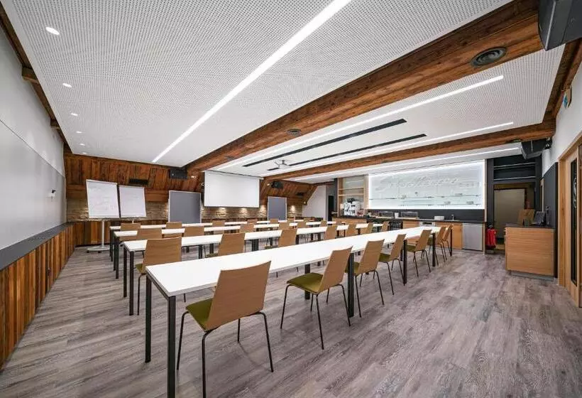 Schüdlbauer´s Hotel Restaurant Bar