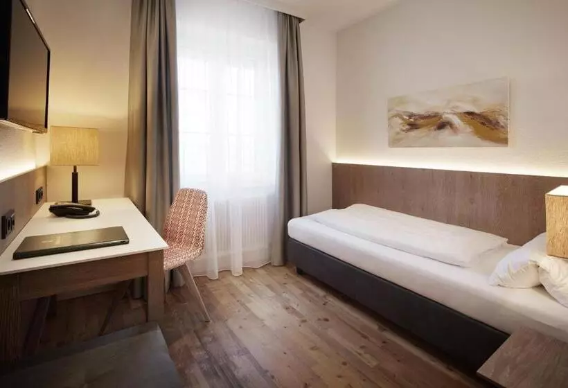 Schüdlbauer´s Hotel Restaurant Bar