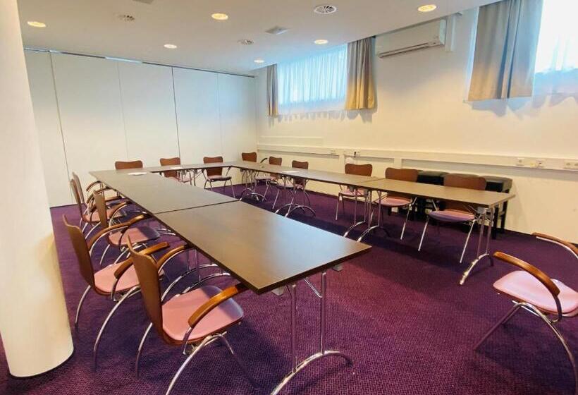 Stadthotel Waidhofen An Der Thaya