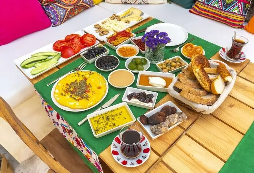 هتل Bo Alacati