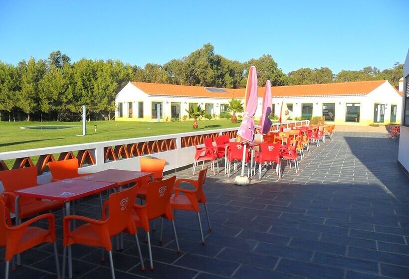 Отель Monte Carvalhal Da Rocha