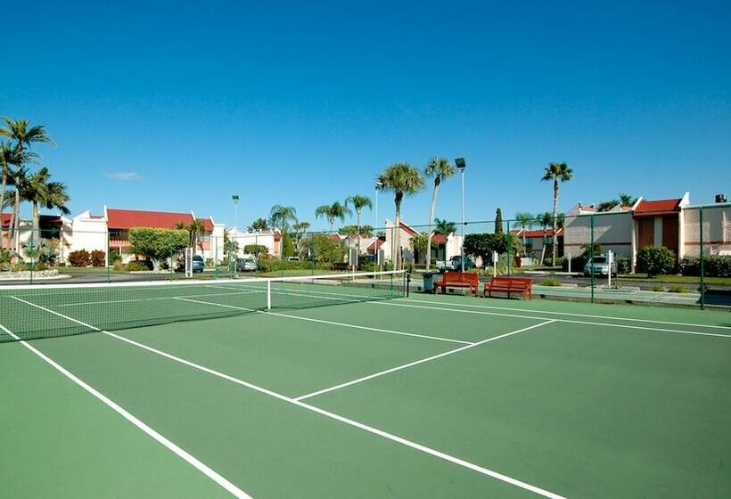 Отель Runaway Bay Resort By Bbg