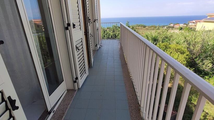 호텔 Sanleoresidence