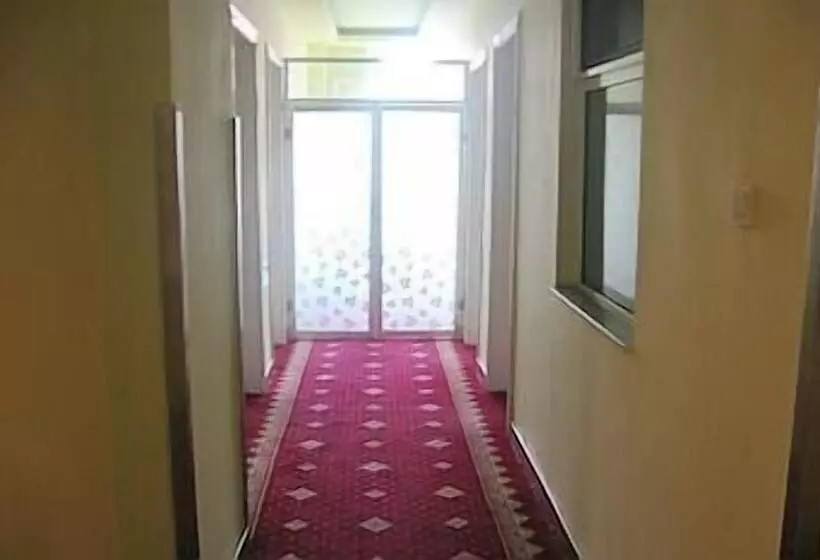 هتل Xining Communications Business