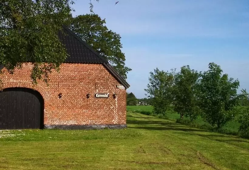 Karensdal B & B