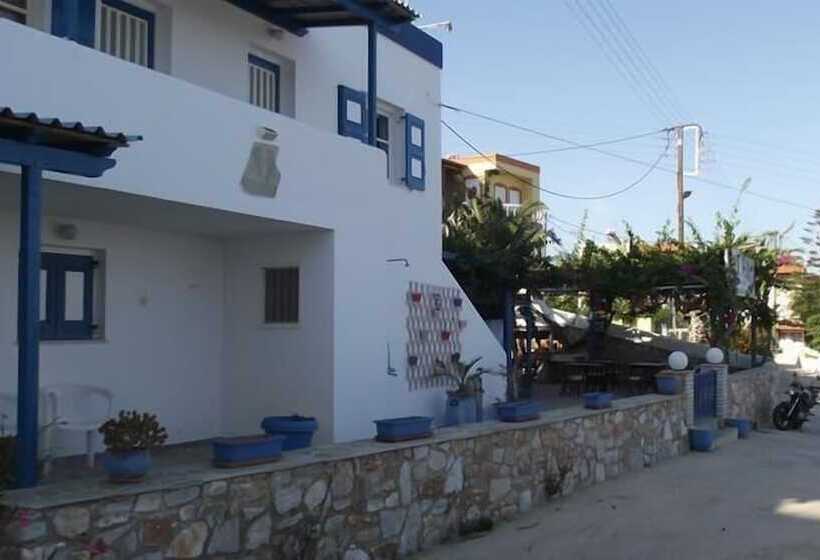 Pensionat Aigaio Rooms And Studios