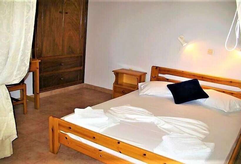 Pensionat Aigaio Rooms And Studios