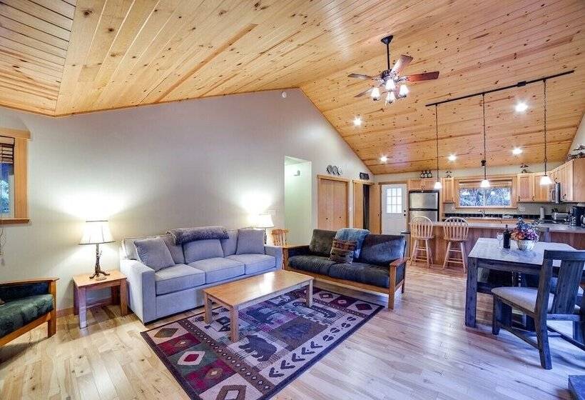 65gs Hot Tub Wi Fi Pets Ok Bbq