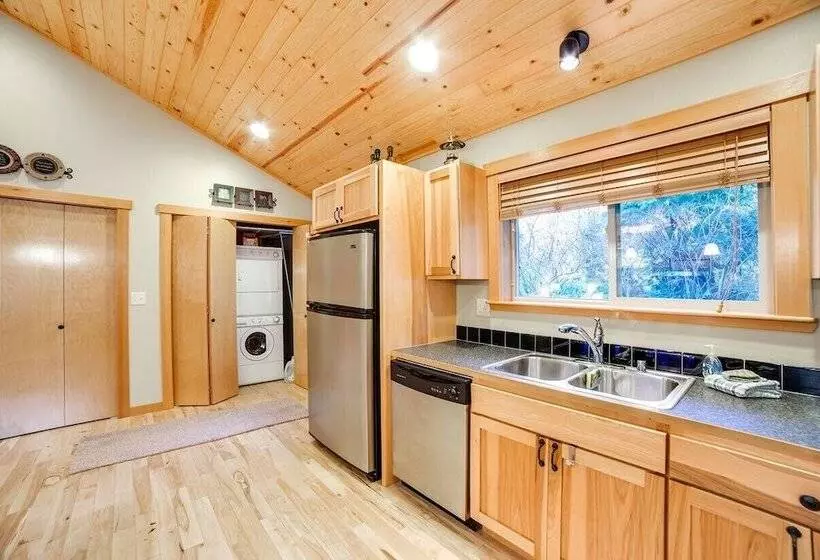 65gs   Hot Tub   Wi Fi   Pets Ok   Bbq