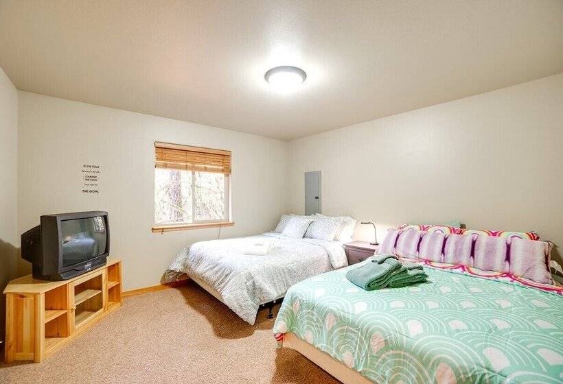 65gs Hot Tub Wi Fi Pets Ok Bbq