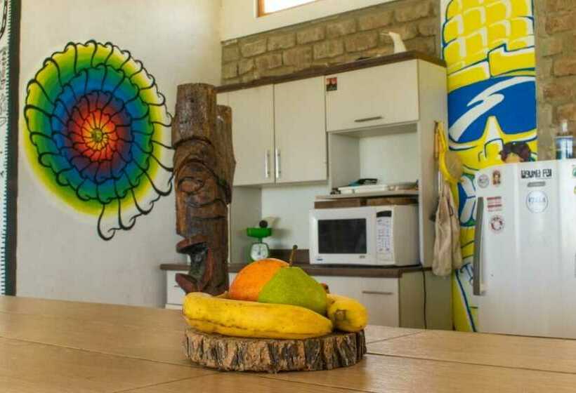 Tiki Surf House   Hostel