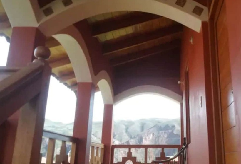 تختخواب و صبحانه Casa Redonda Lodge