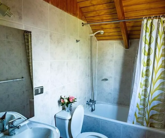 Hosteria Tricahue   Hostel