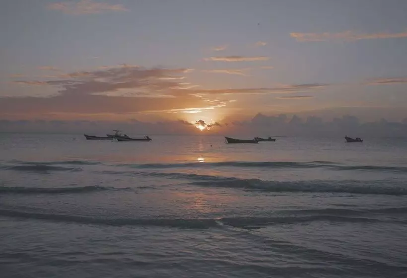 هتل Glamp Ikal Tulum