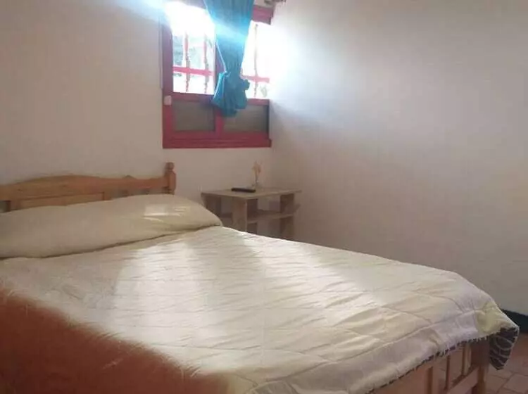 ホテル La Nueva Maria Auxiliadora