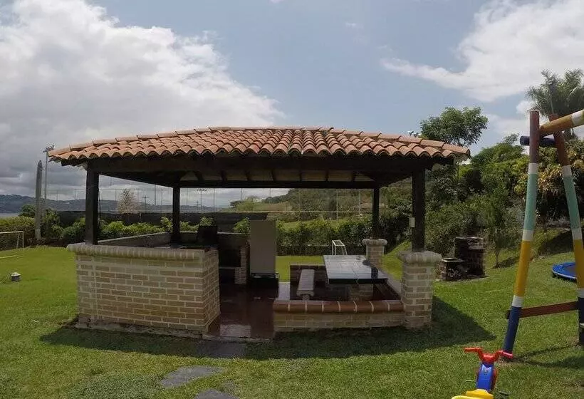 ホテル Mansion Del Lago Calima