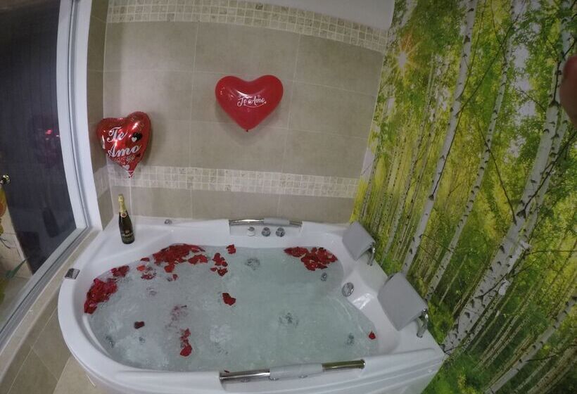 فندق Mansion Del Lago Calima