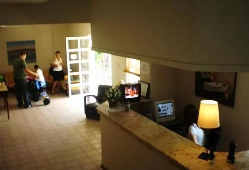 ホテル Polat Riva