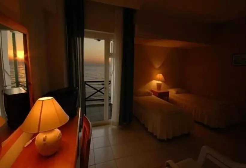 ホテル Polat Riva