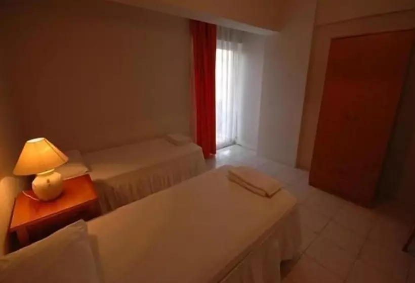 ホテル Polat Riva