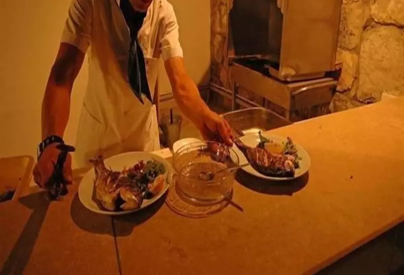 ホテル Polat Riva